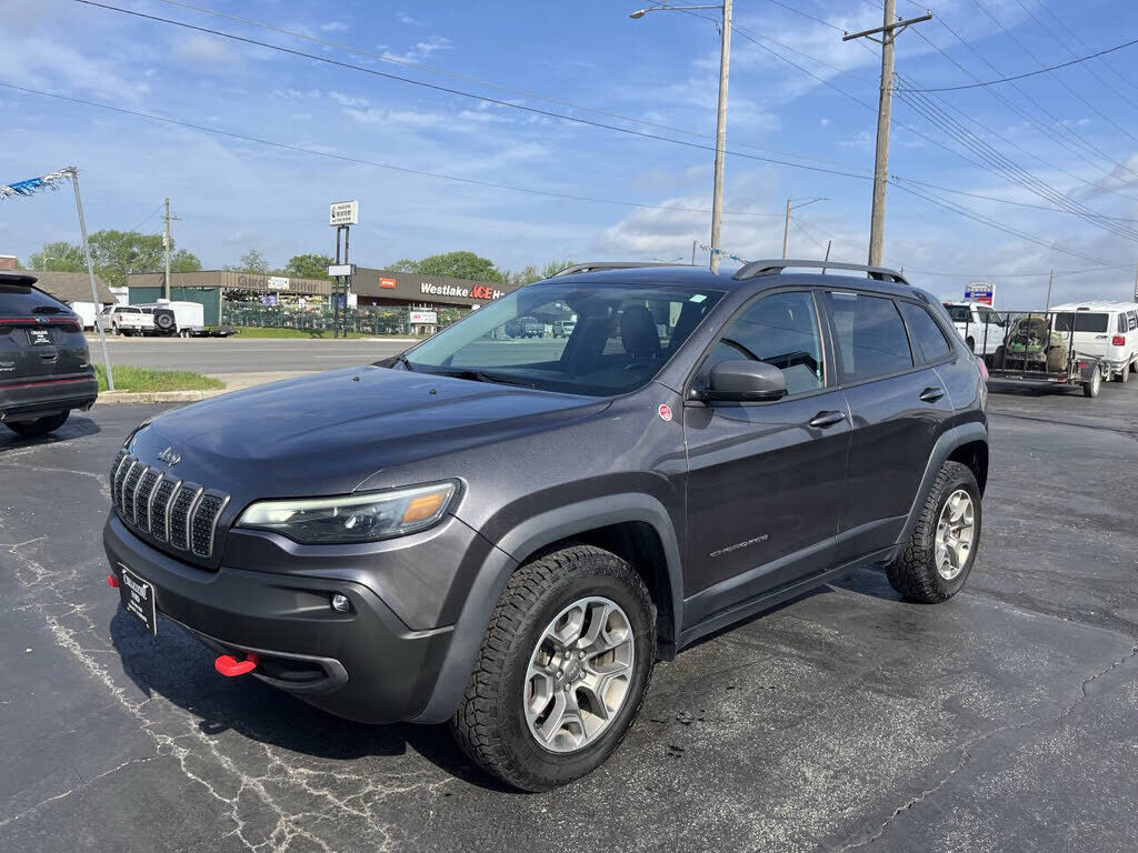 2020 JEEP Cherokee