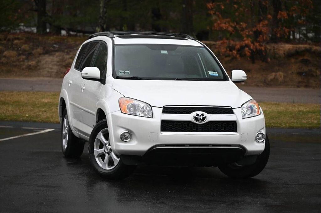 2011 TOYOTA RAV4