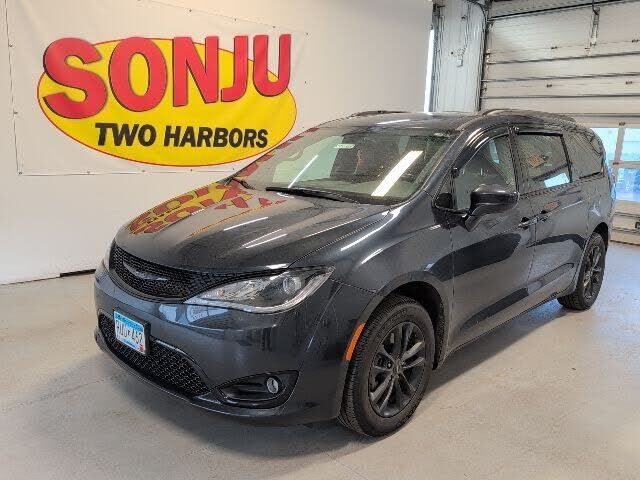 2020 CHRYSLER Pacifica