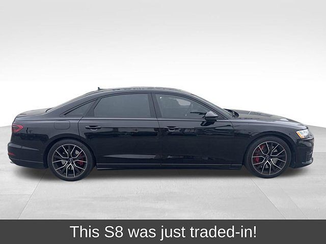 2020 AUDI S8