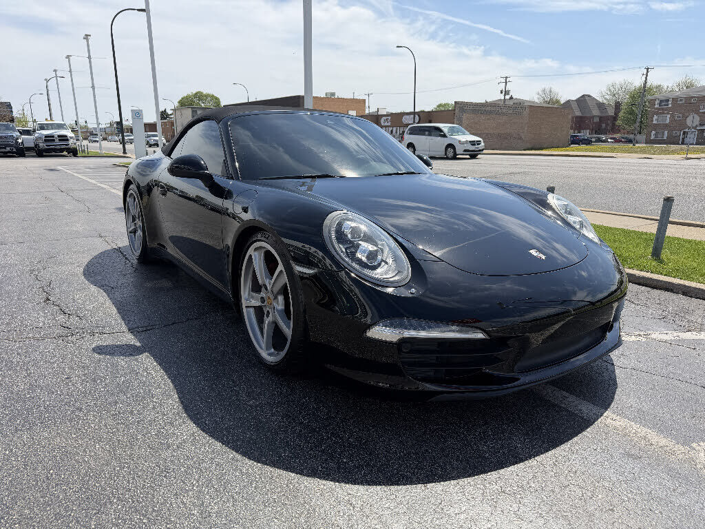 2016 PORSCHE 911