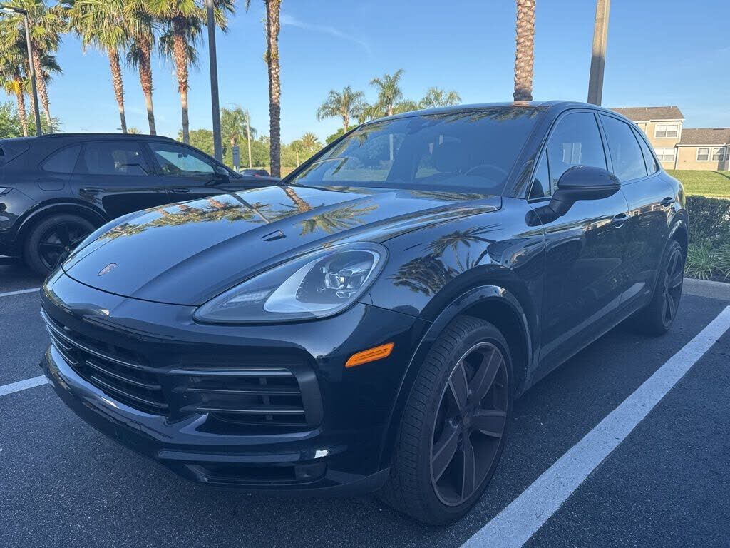 2023 PORSCHE Cayenne