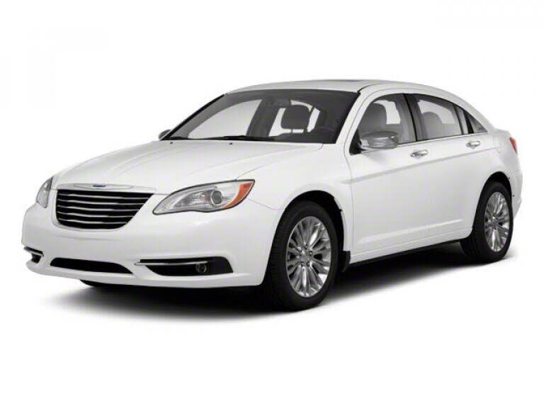2013 CHRYSLER 200