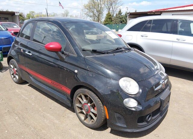 2015 FIAT 500