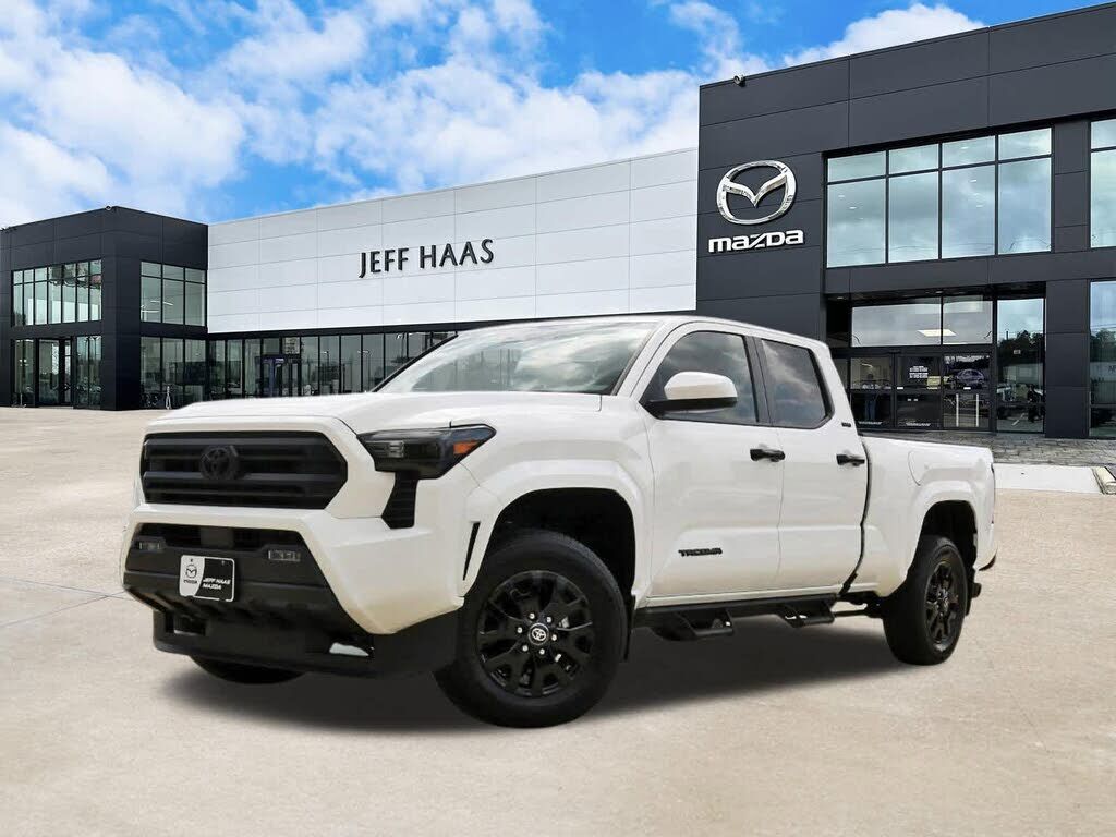 2024 TOYOTA Tacoma