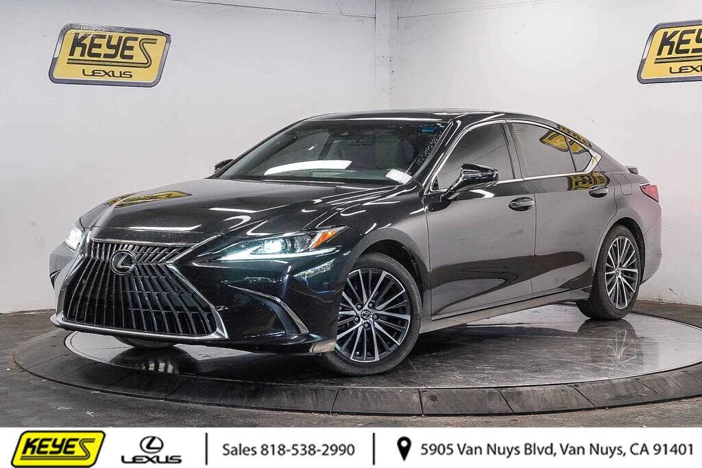 2023 LEXUS ES