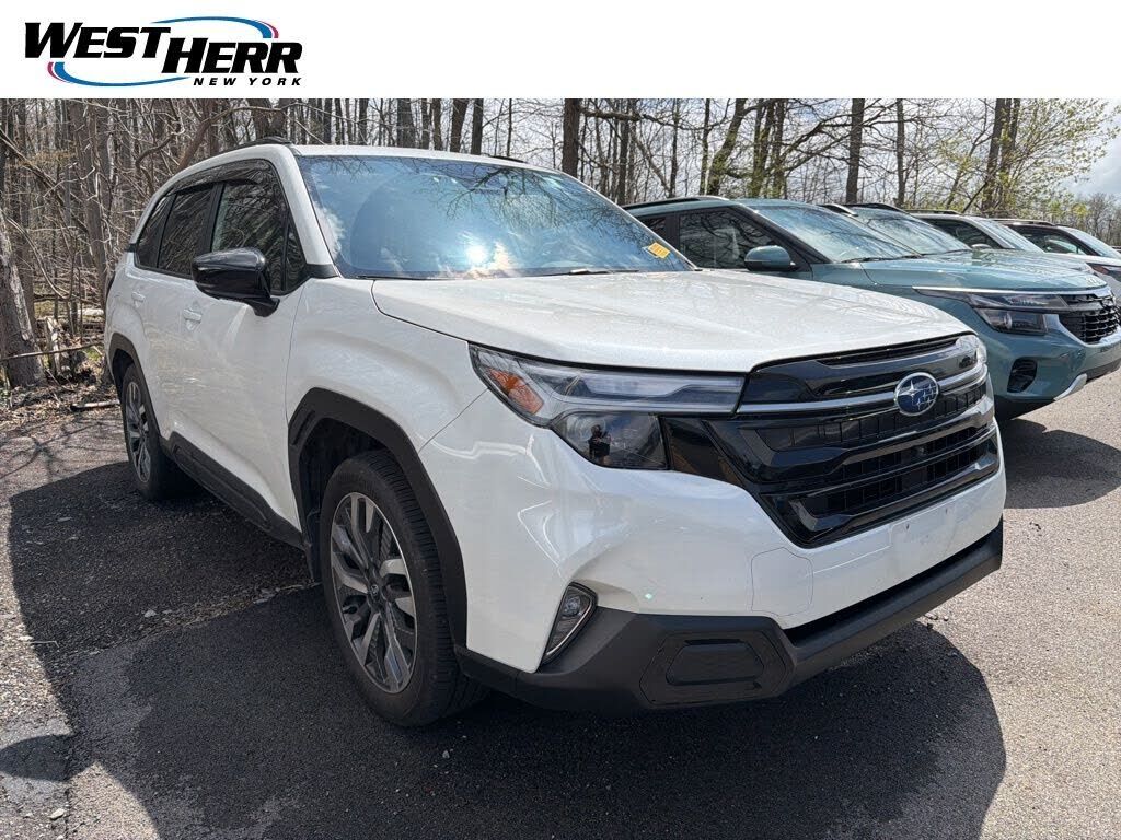 2025 SUBARU Forester