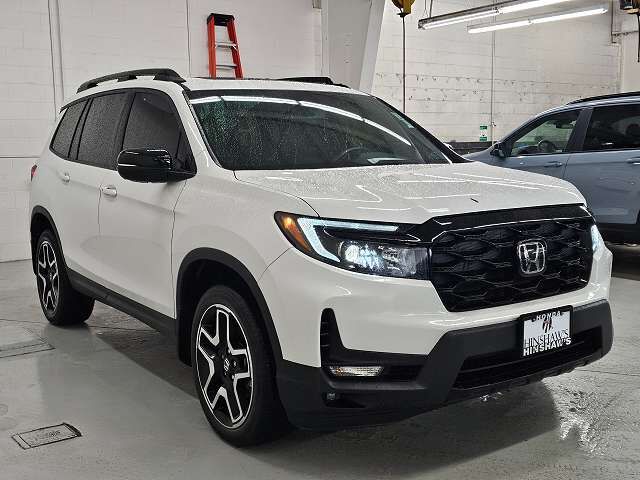 2023 HONDA Passport