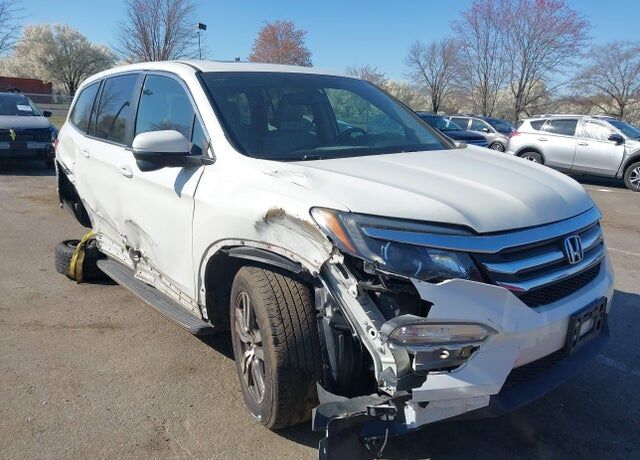 2016 HONDA Pilot