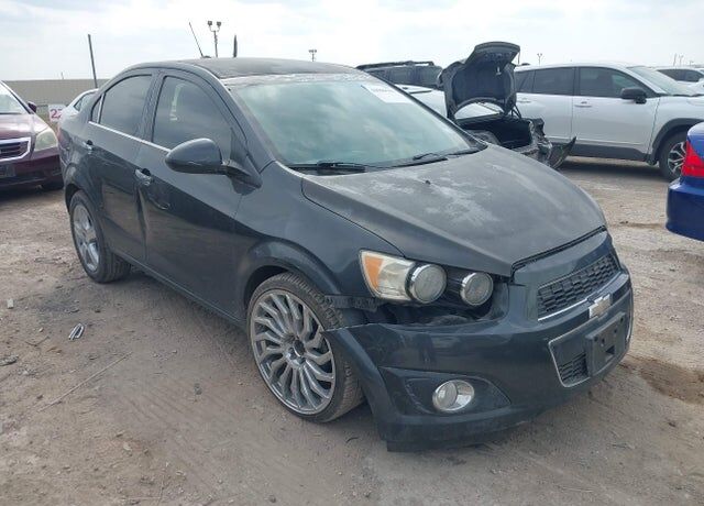 2016 CHEVROLET Sonic