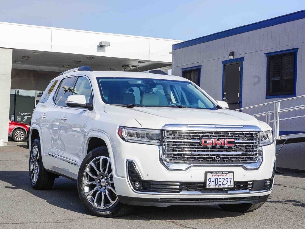 2023 GMC Acadia