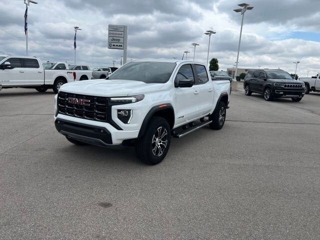 2024 GMC Canyon