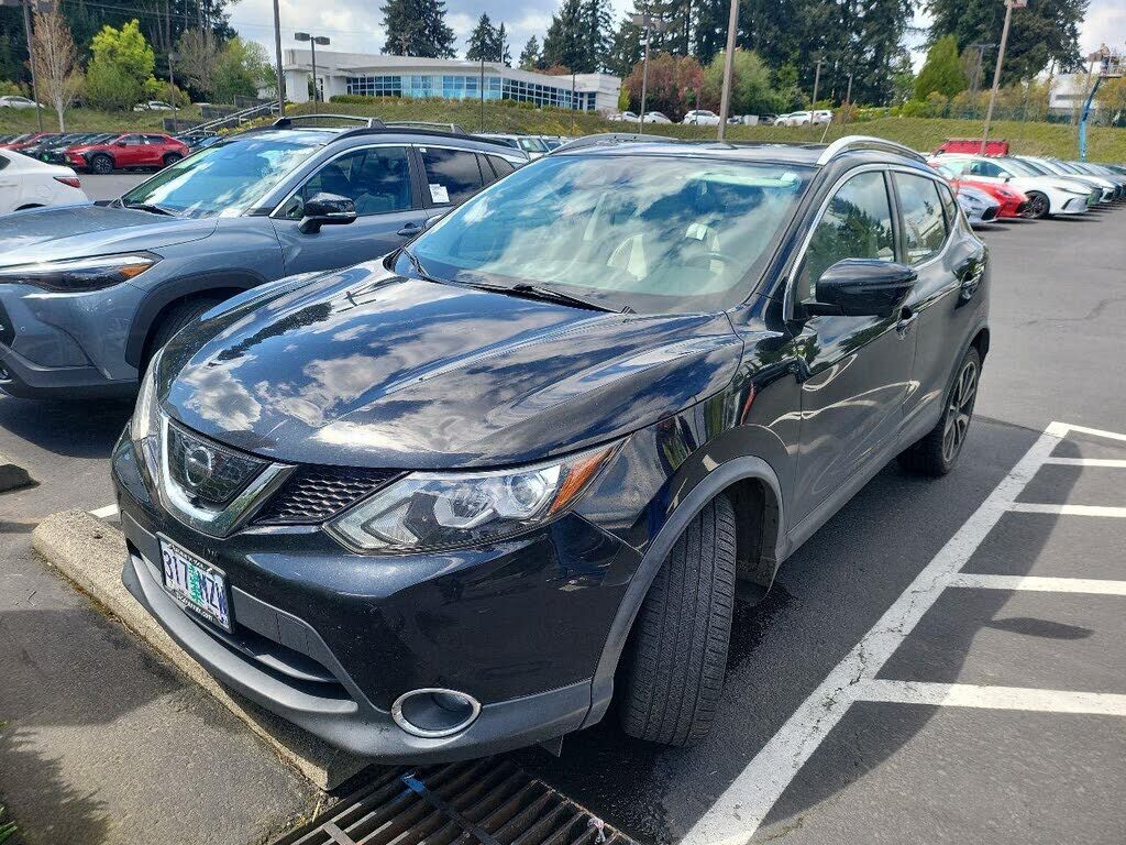 2017 NISSAN Rogue