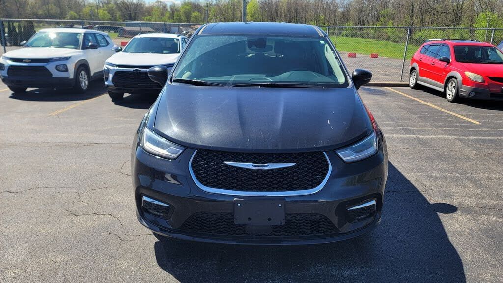 2023 CHRYSLER Pacifica