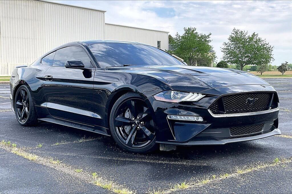 2021 FORD Mustang