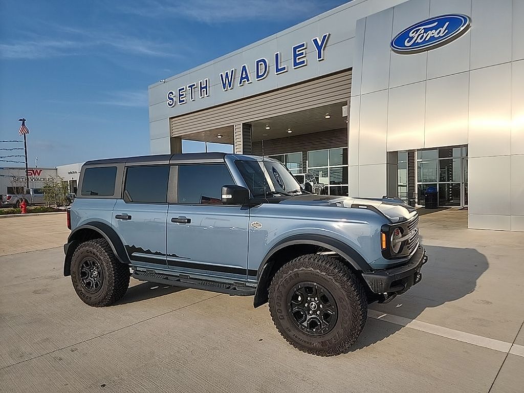2024 FORD Bronco