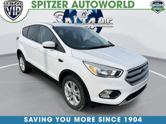2017 FORD Escape