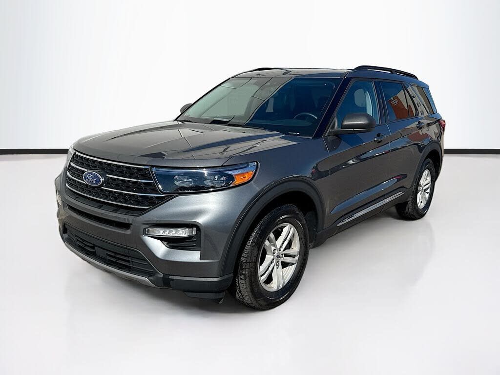 2024 FORD Explorer