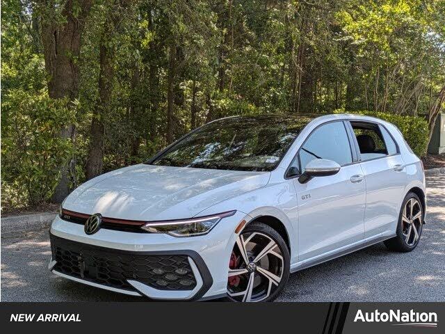 2025 VOLKSWAGEN Golf GTI