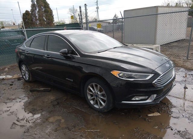 2017 FORD Fusion