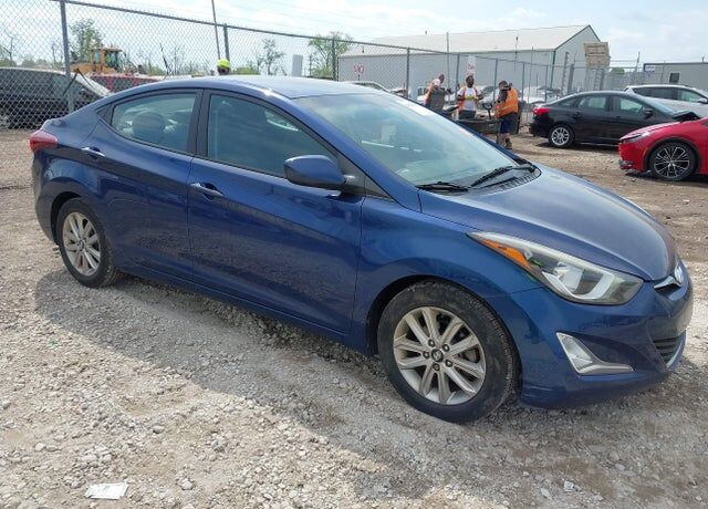 2015 HYUNDAI Elantra