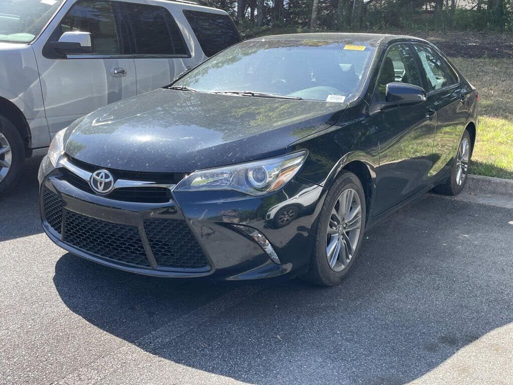 2017 TOYOTA Camry