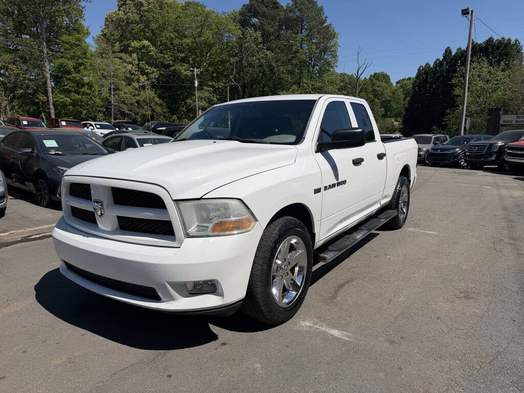 2012 DODGE Ram
