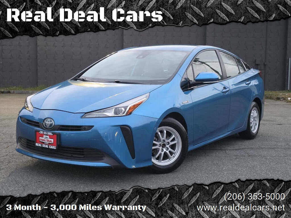 2019 TOYOTA PRIUS