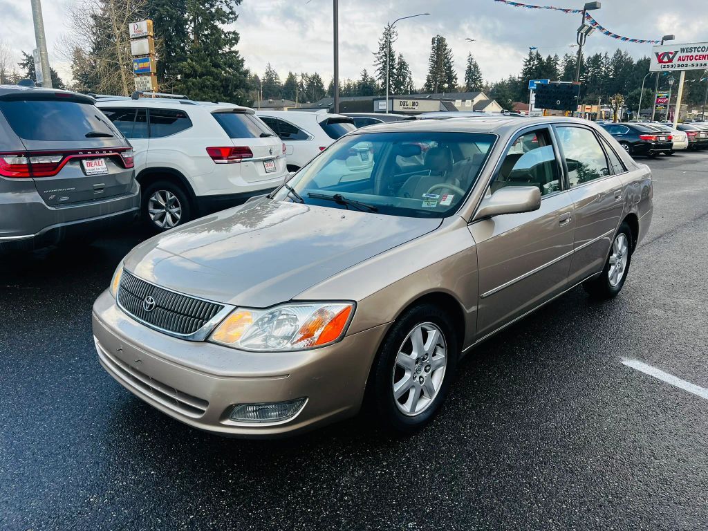 2001 TOYOTA Avalon