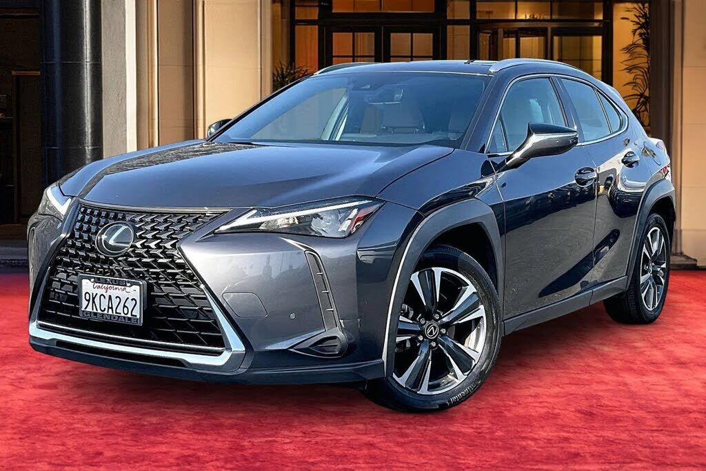 2024 LEXUS UX