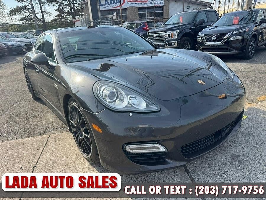 2012 PORSCHE Panamera