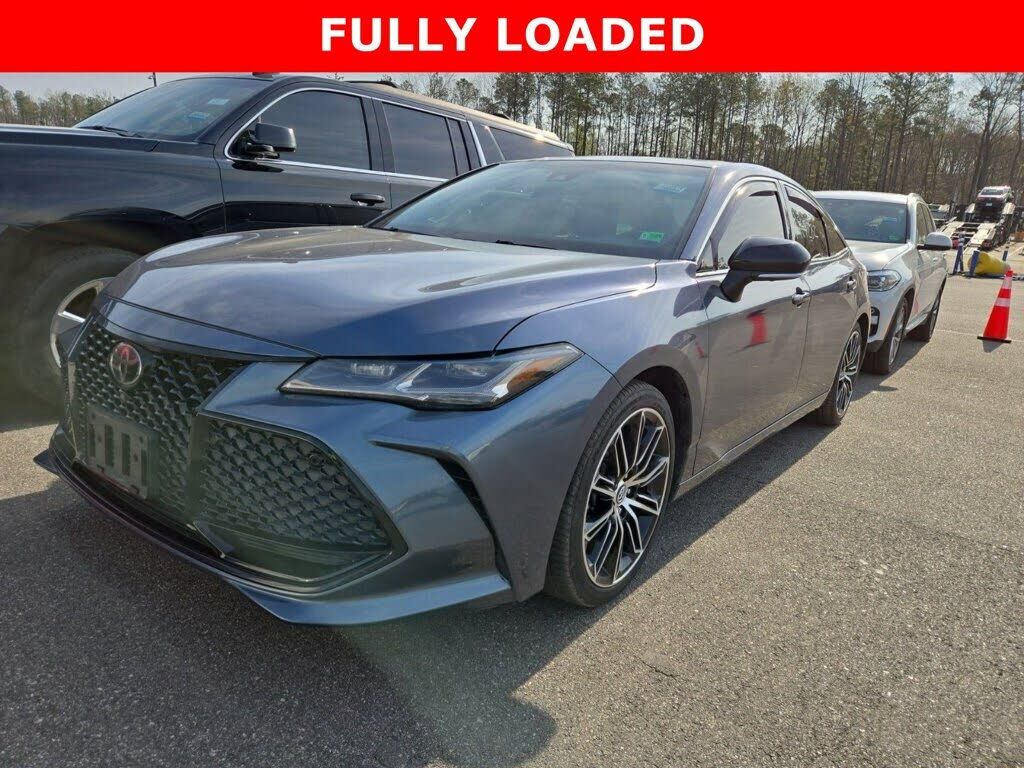 2019 TOYOTA Avalon