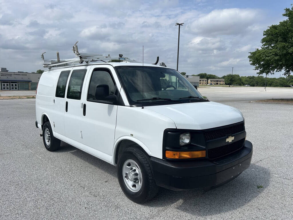 2016 CHEVROLET Express