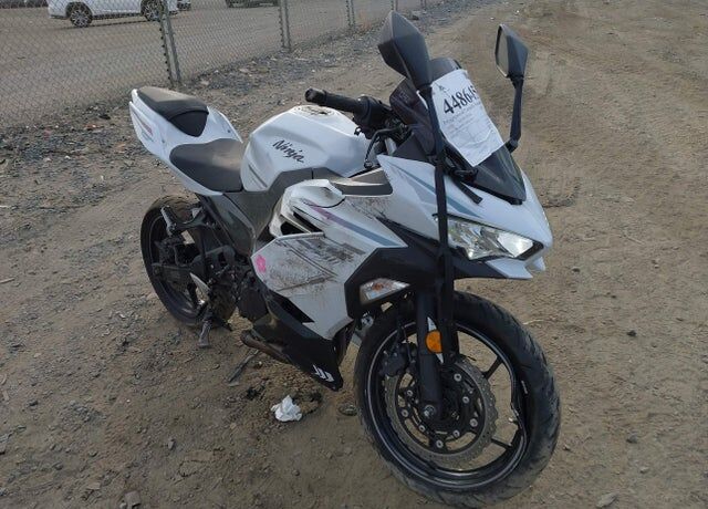 2023 KAWASAKI Ninja