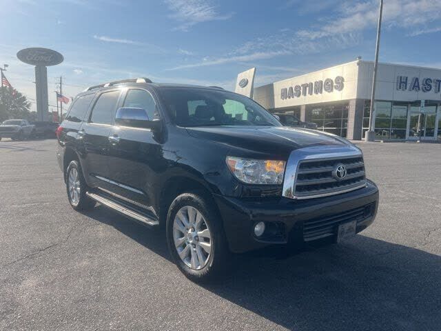 2016 TOYOTA Sequoia