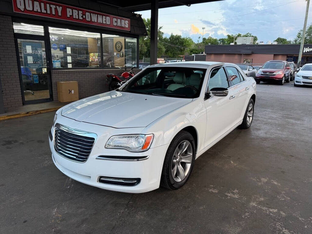 2014 CHRYSLER 300