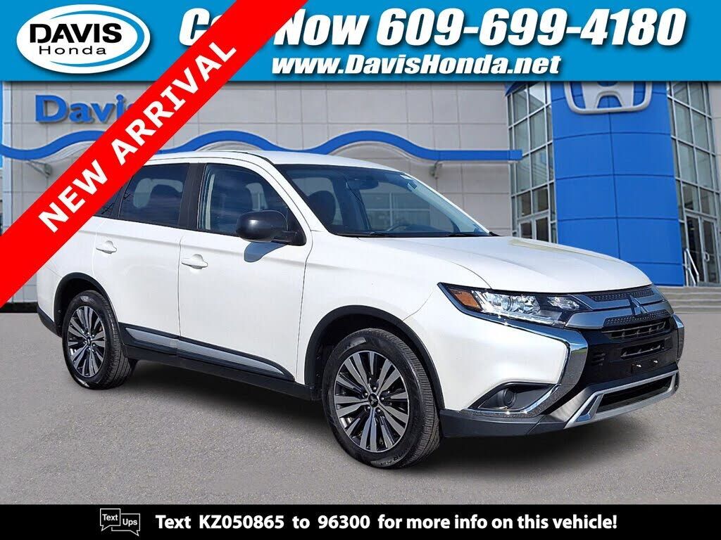 2019 MITSUBISHI Outlander