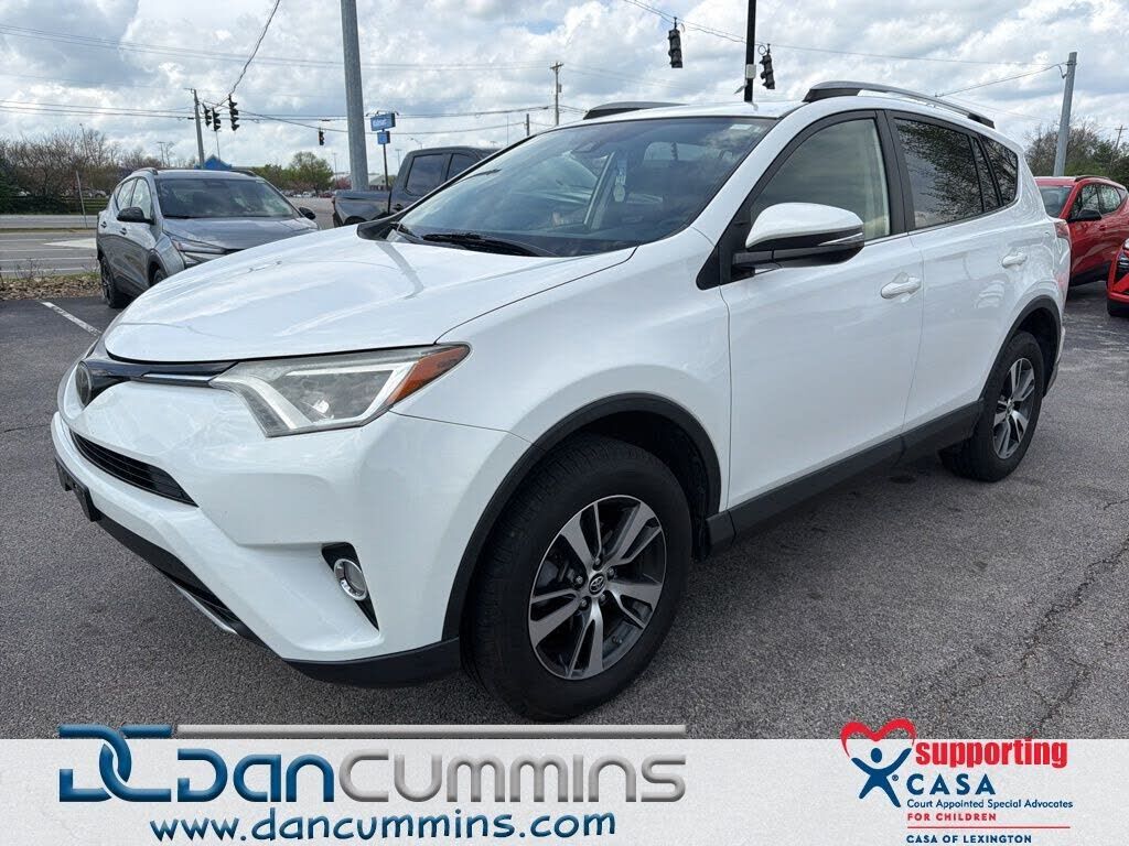 2017 TOYOTA RAV4