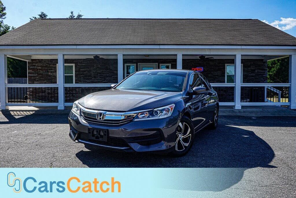 2017 HONDA Accord