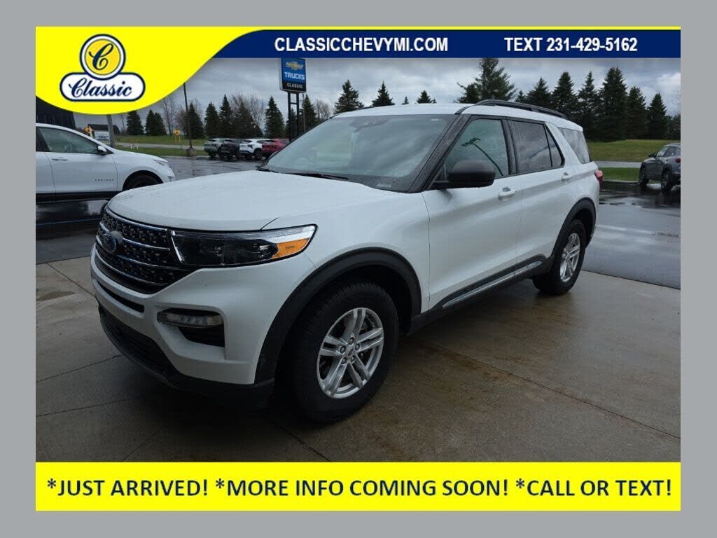2021 FORD Explorer
