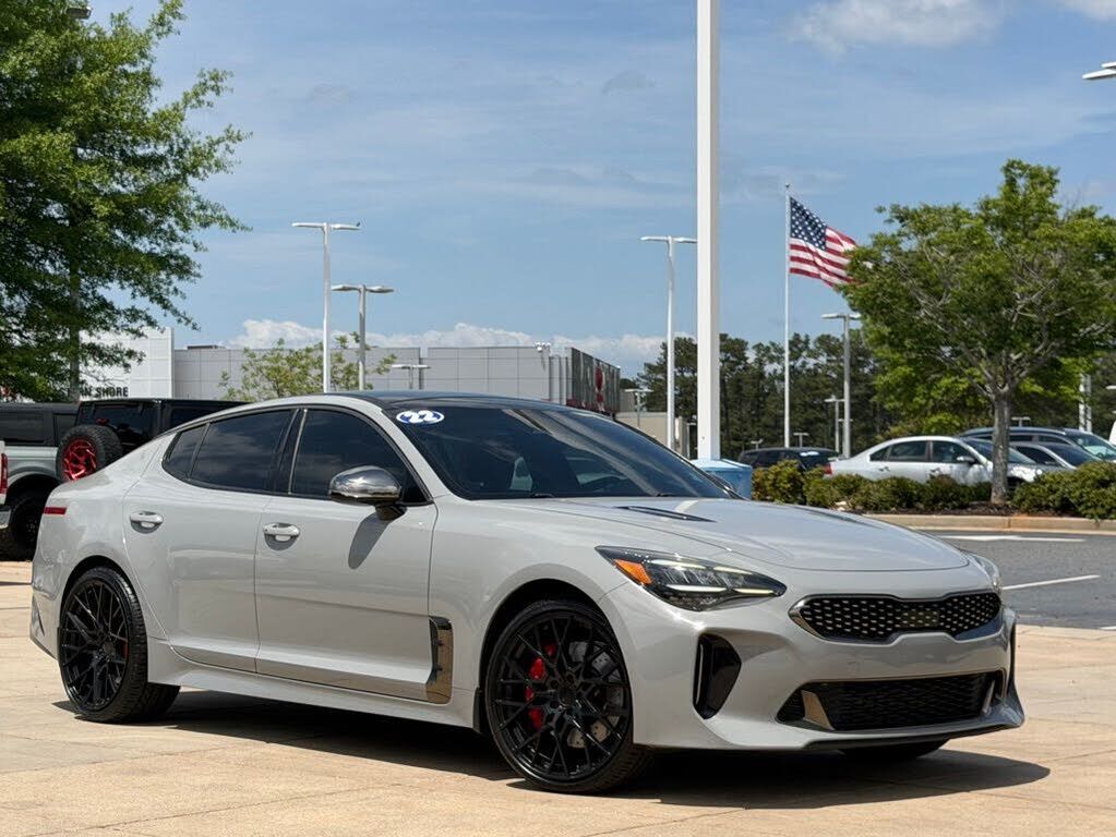 2022 KIA Stinger