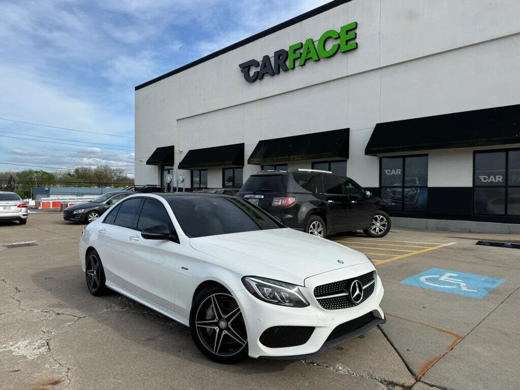 2016 MERCEDES-BENZ C-Class