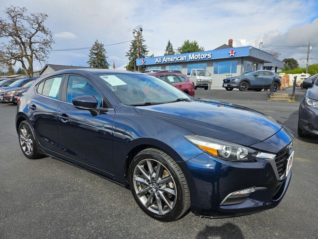 2018 MAZDA Mazda3
