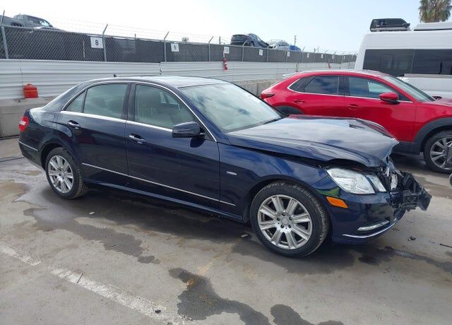 2012 MERCEDES-BENZ E-Class
