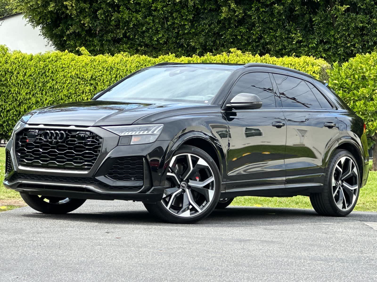 2023 AUDI RS Q8