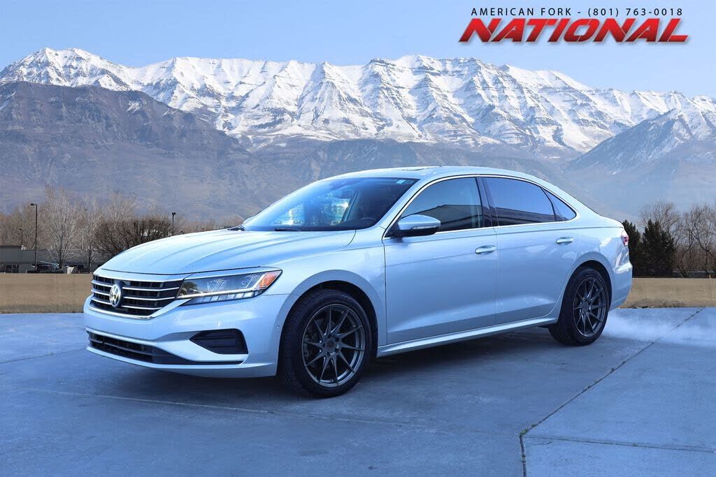 2020 VOLKSWAGEN Passat