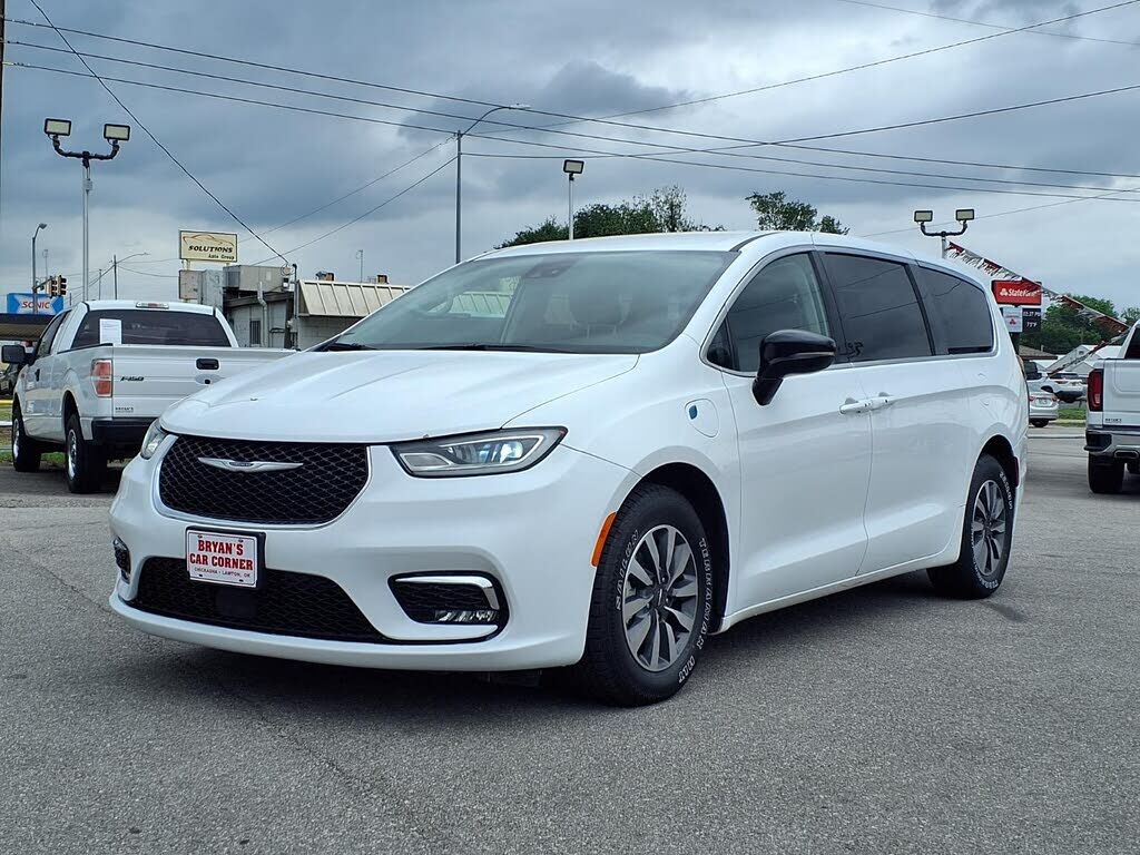 2024 CHRYSLER Pacifica