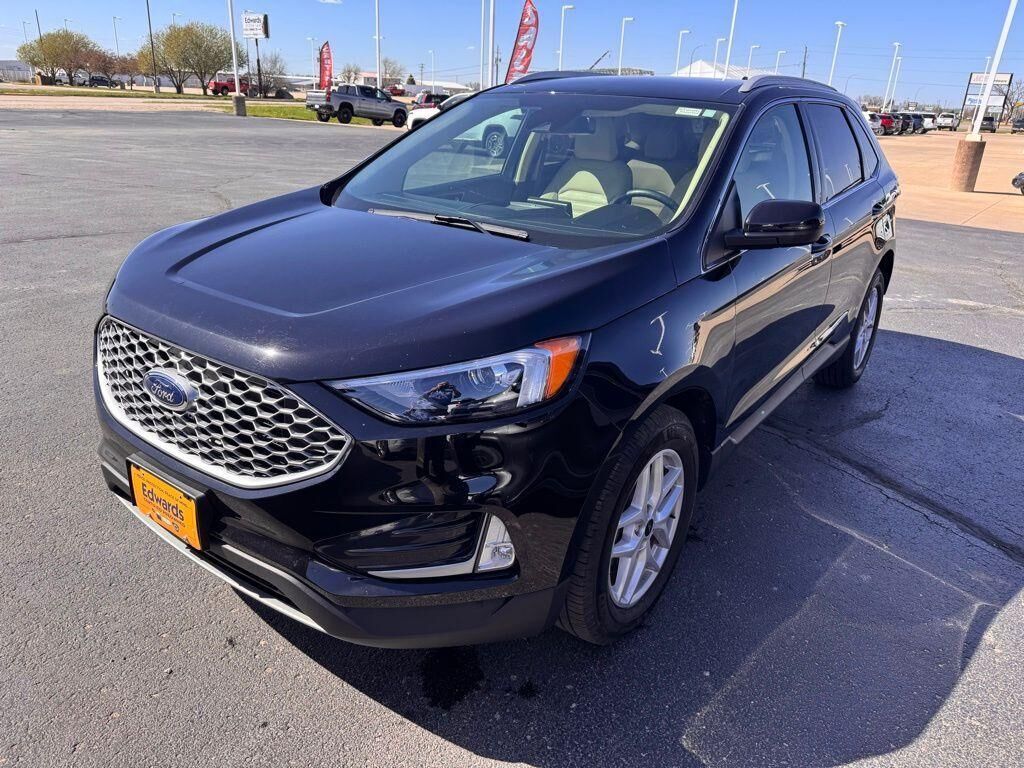 2024 FORD Edge