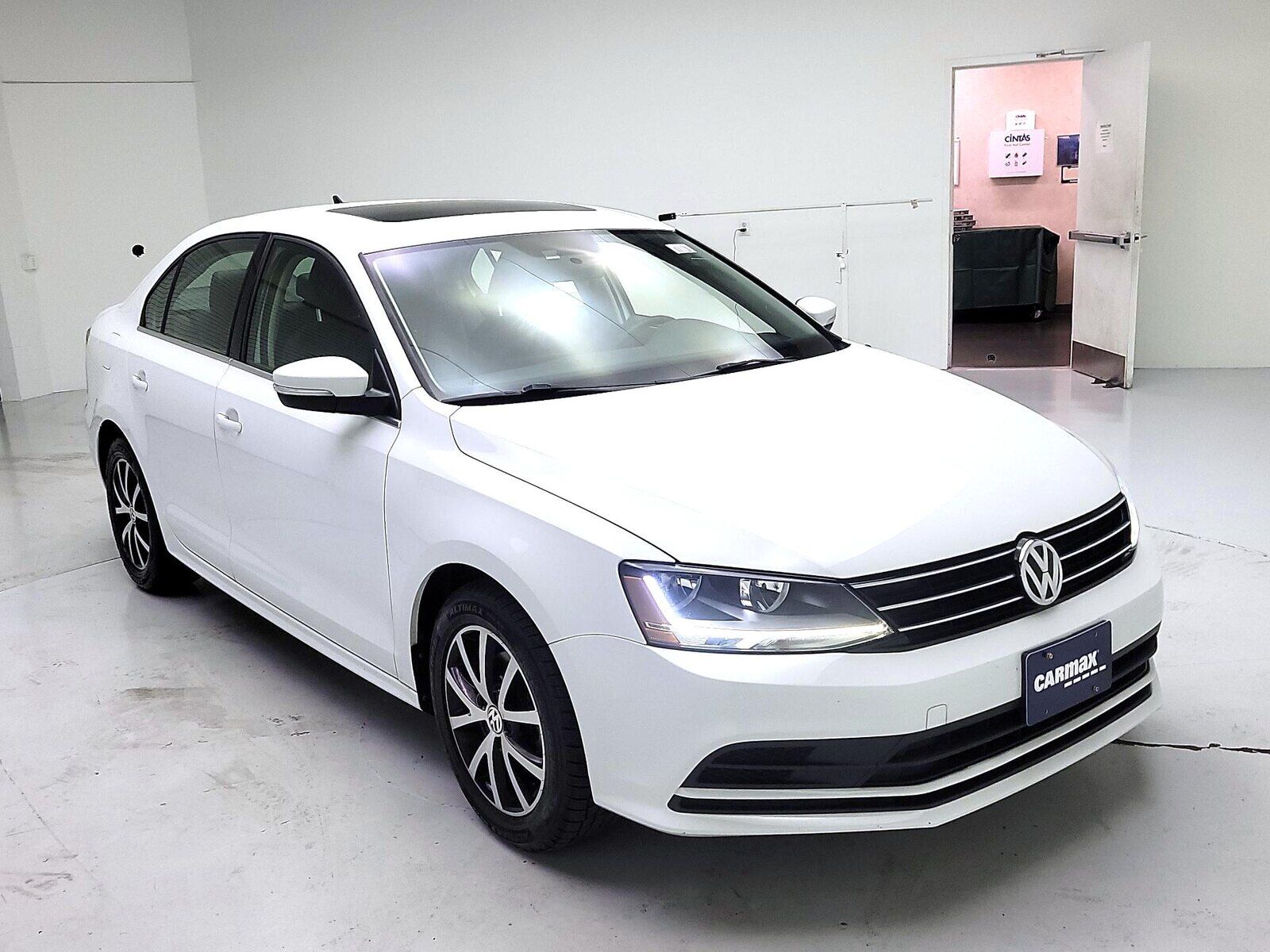 2017 VOLKSWAGEN Jetta