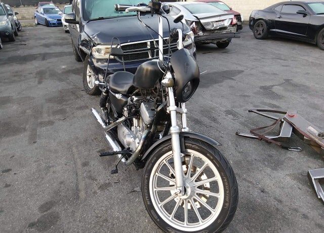 2006 HARLEY DAVIDSON Sportster XL883 Low